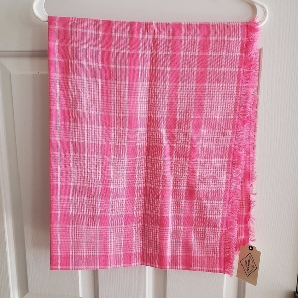 NWT ST. JOHN'S BAY WOMENS SCARF OR WRAP PLAID, Pink Glow - Picture 1 of 6